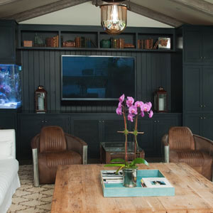 A Modern Craftsman: Livingroom