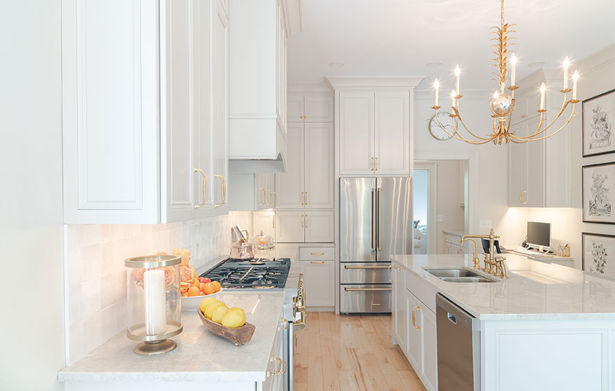 The detail design of the Ponderosa is perfect for a painted project, giving an elevated look without straying too far from a shaker overall look.