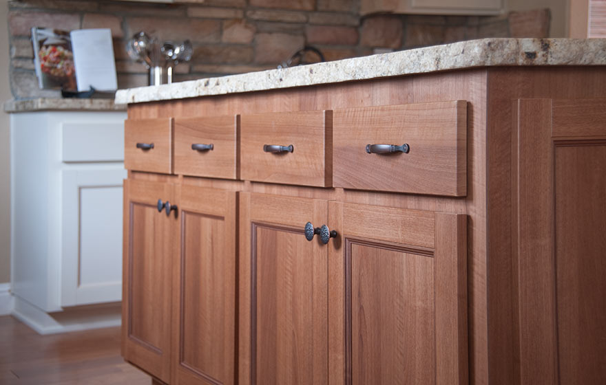 Expressions® Matisse 3/4" (373) Kitchen Door Gallery