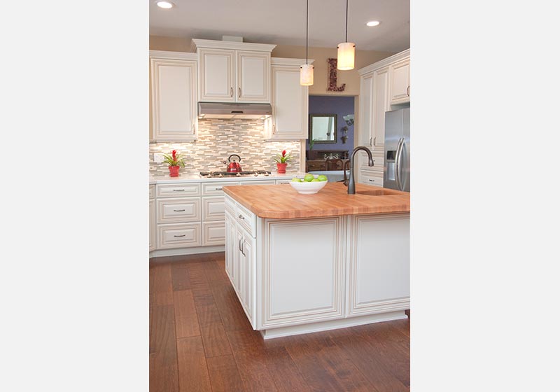 Stunning Expressions® Kitchen Door Gallery