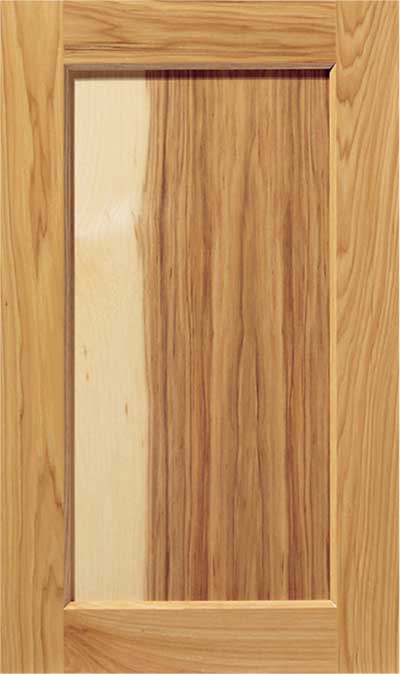 Artesia 3/4" (406)
Recessed Panel, Beveled Detail
Shown in Pecan-Hickory Select